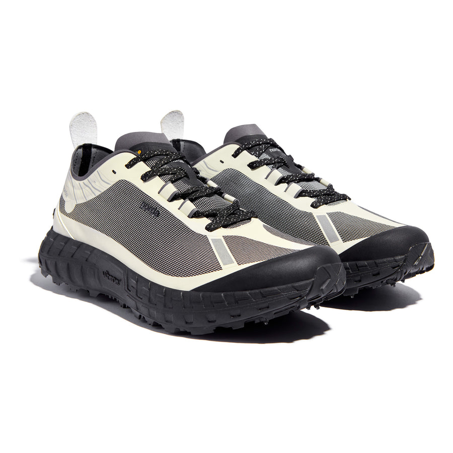Chaussures de course à pied d'hiver imperméables norda 001 G+® Spike - Femme | Bone